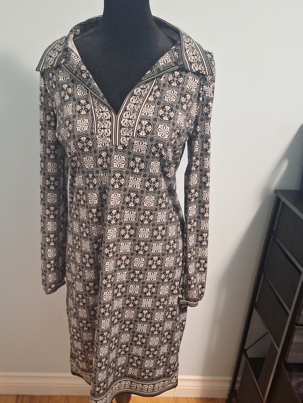 MaxMara Black and White Printed Long Sleeve Shirt Dress